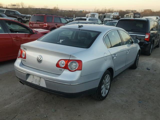 WVWAU93C16P082033 - 2006 VOLKSWAGEN PASSAT SILVER photo 4