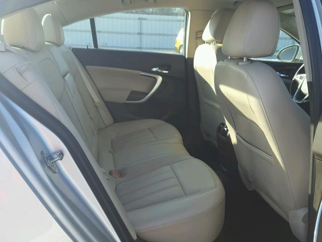 2G4GR5EK7C9133937 - 2012 BUICK REGAL SILVER photo 6