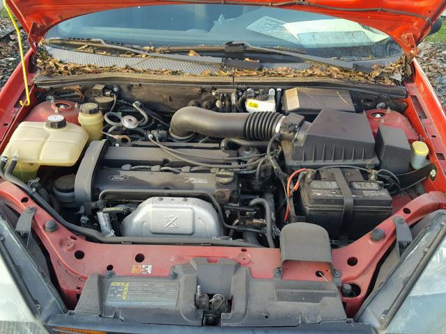 3FAFP31383R110126 - 2003 FORD FOCUS ZX3 RED photo 7