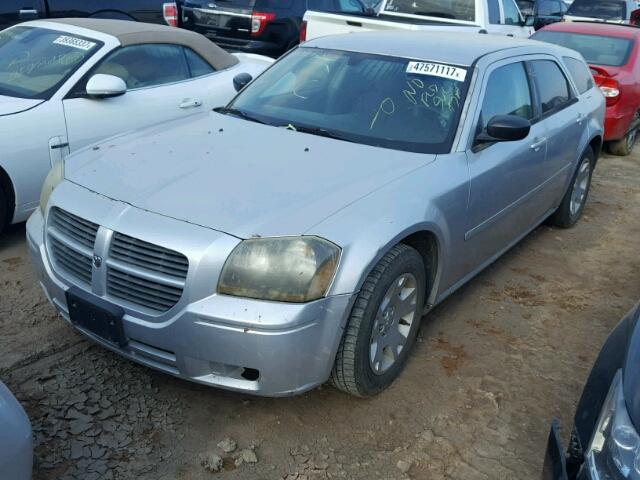 2D4FV47T66H122534 - 2006 DODGE MAGNUM SE SILVER photo 2