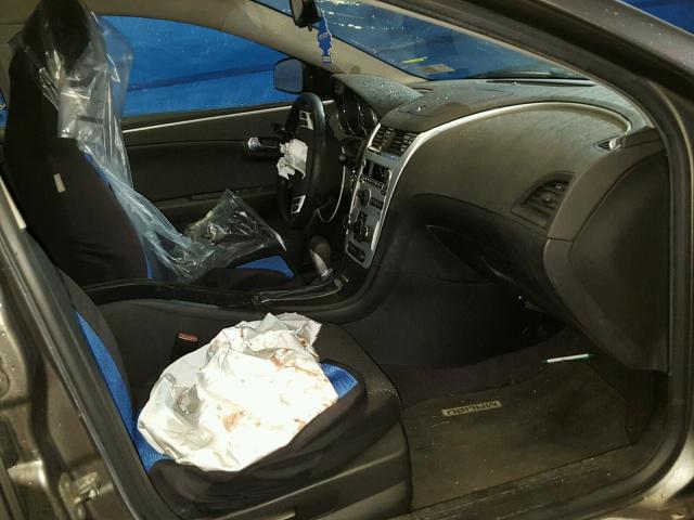 1G1ZC5EB0A4120776 - 2010 CHEVROLET MALIBU 1LT GRAY photo 5