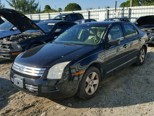 3FAHP07Z27R127044 - 2007 FORD FUSION SE BLACK photo 2