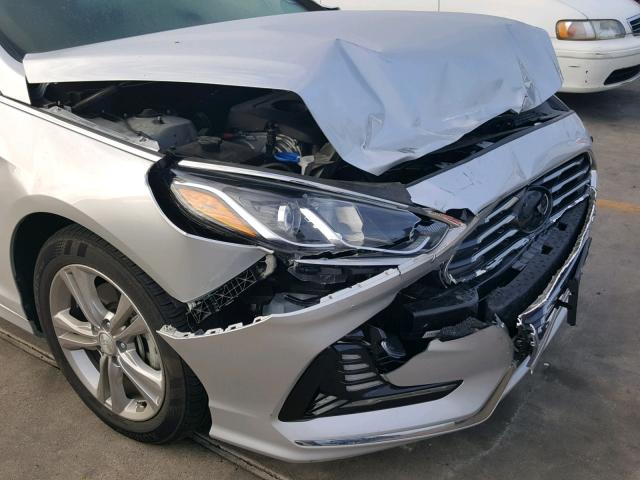 5NPE34AFXJH636856 - 2018 HYUNDAI SONATA SPO SILVER photo 9