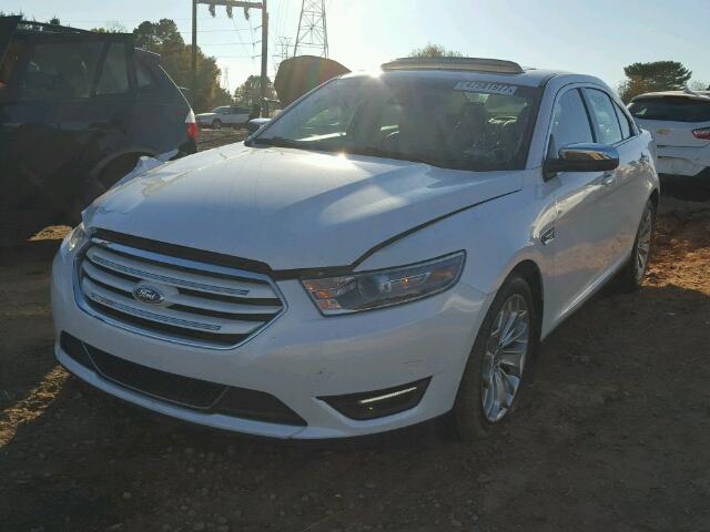 1FAHP2F82EG135332 - 2014 FORD TAURUS LIM WHITE photo 2