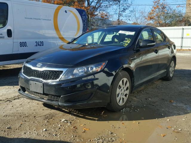 KNAGM4A78B5068460 - 2011 KIA OPTIMA LX BLACK photo 2