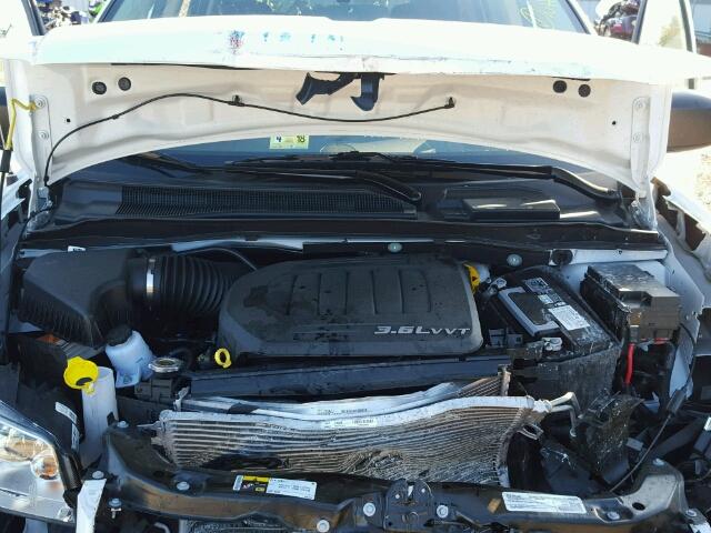 2C4RDGBG4HR736326 - 2017 DODGE GRAND CARA WHITE photo 7