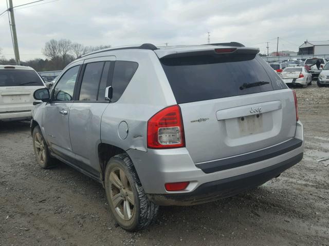 1C4NJCBA8CD565572 - 2012 JEEP COMPASS SP SILVER photo 3