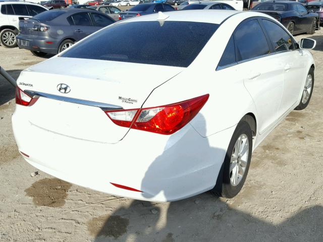 5NPEB4AC4BH254946 - 2011 HYUNDAI SONATA GLS WHITE photo 4