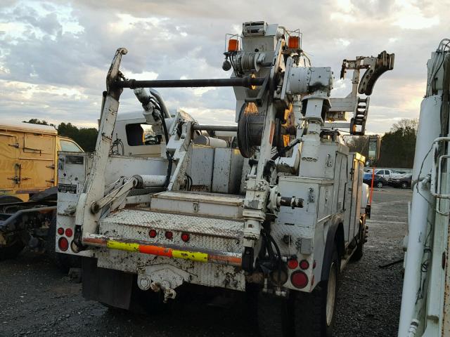 1GBM7H1JXVJ108036 - 1997 CHEVROLET C-SERIES C Белый фото 4