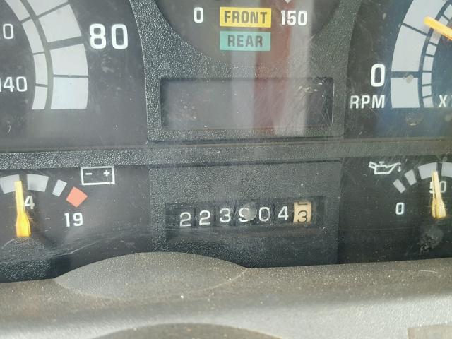 1GBM7H1JXVJ108036 - 1997 CHEVROLET C-SERIES C Белый фото 8