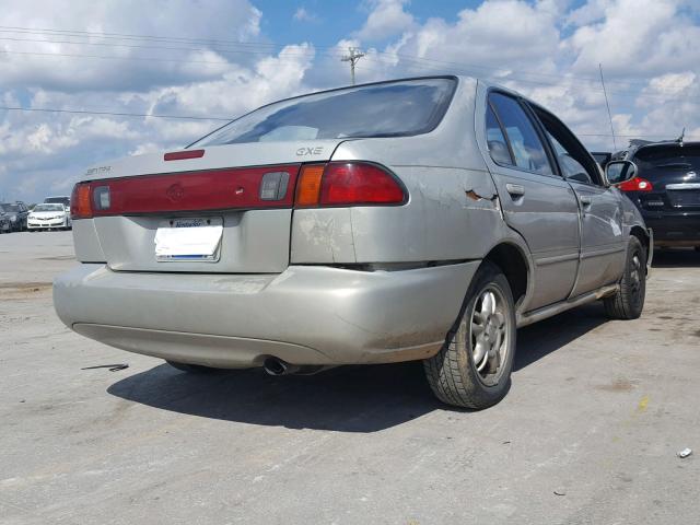 3N1AB41DXXL086960 - 1999 NISSAN SENTRA BAS SILVER photo 4