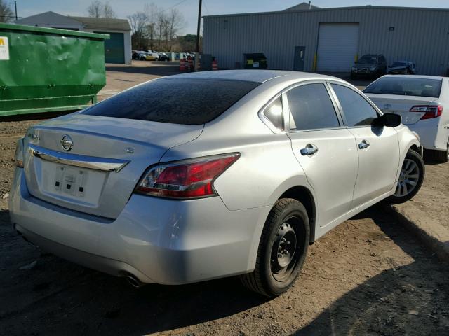 1N4AL3AP5FC273277 - 2015 NISSAN ALTIMA 2.5 SILVER photo 4