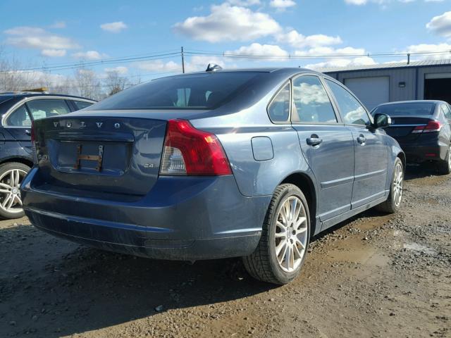 YV1390MS9A2510135 - 2010 VOLVO S40 2.4I GRAY photo 4