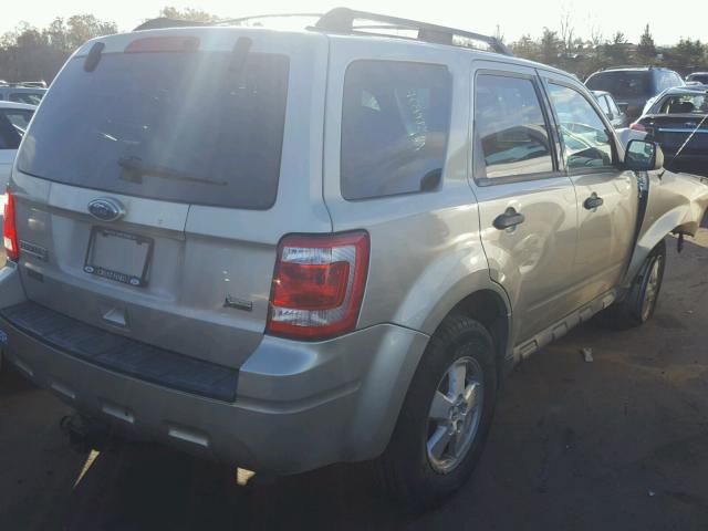 1FMCU9DG3AKC07657 - 2010 FORD ESCAPE XLT TAN photo 4