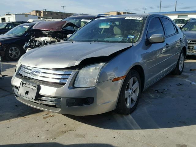 3FAHP07169R148105 - 2009 FORD FUSION SE TAN photo 2