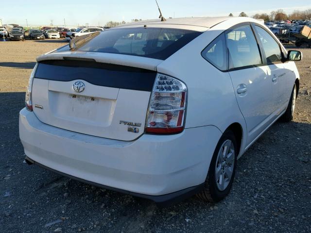 JTDKB22U463133687 - 2006 TOYOTA PRIUS WHITE photo 4