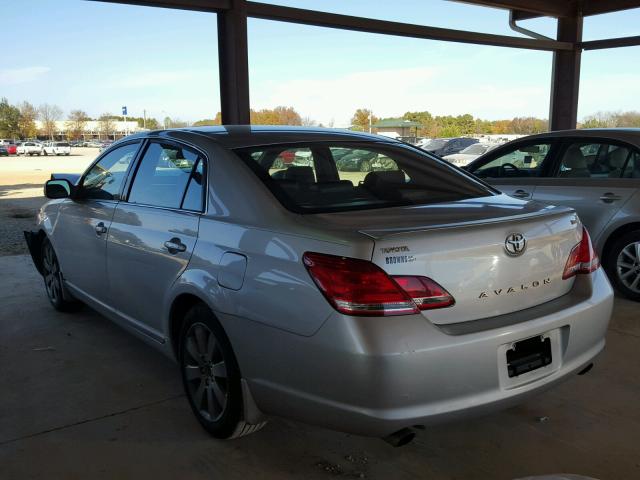 4T1BK36B46U075326 - 2006 TOYOTA AVALON XL WHITE photo 3