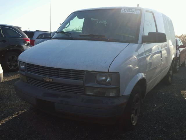 1GCDM19X34B118257 - 2004 CHEVROLET ASTRO WHITE photo 2