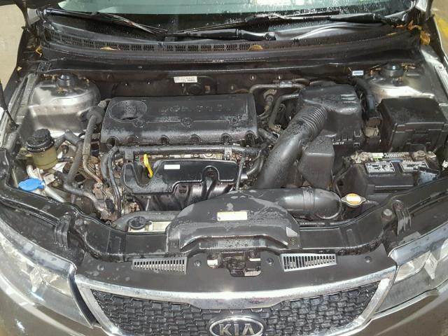 KNAFU4A28B5365017 - 2011 KIA FORTE EX CHARCOAL photo 7