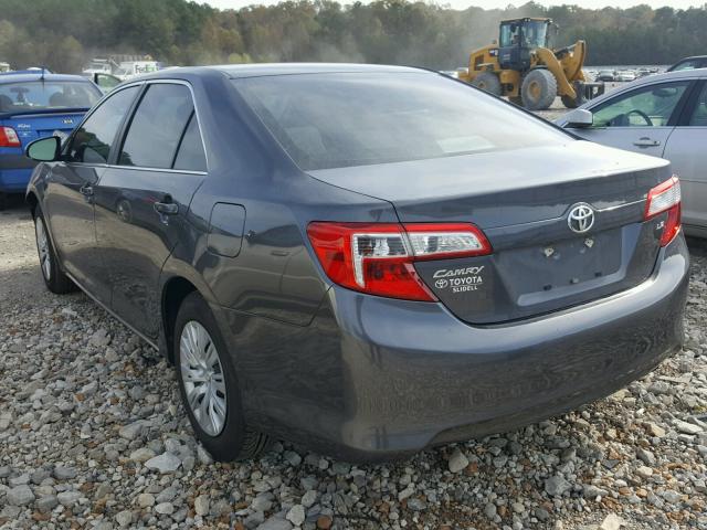 4T1BF1FK2CU137570 - 2012 TOYOTA CAMRY BASE GRAY photo 3