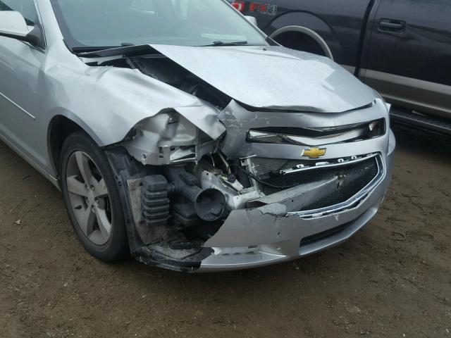 1G1ZC5E03CF194389 - 2012 CHEVROLET MALIBU 1LT SILVER photo 9