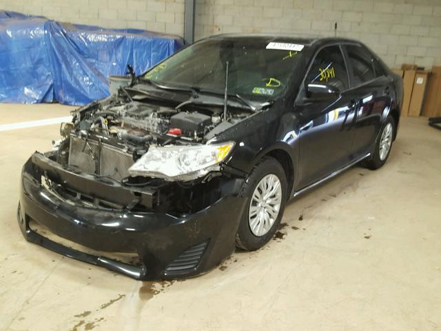 4T1BF1FK1DU708516 - 2013 TOYOTA CAMRY L BLACK photo 2