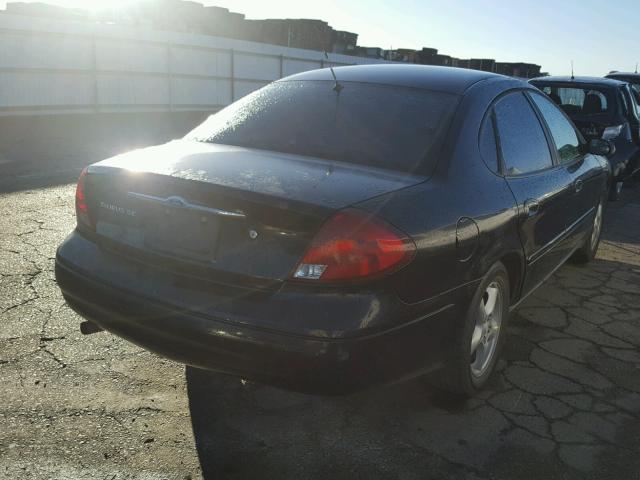 1FAFP53U42G241383 - 2002 FORD TAURUS SE BLACK photo 4