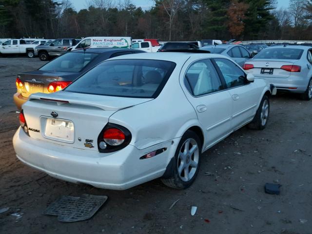 JN1CA31A1YT022749 - 2000 NISSAN MAXIMA GLE WHITE photo 4