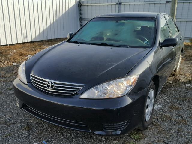 4T1BE32K55U034733 - 2005 TOYOTA CAMRY LE 黑色 照片 2