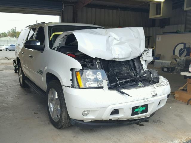 1GNSCJE06ER140871 - 2014 CHEVROLET SUBURBAN C WHITE photo 1