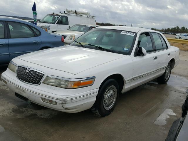 2MELM74WXVX694843 - 1997 MERCURY GRAND MARQ WHITE photo 2