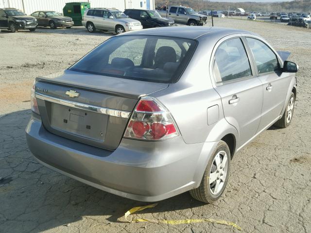 KL1TD56E09B617151 - 2009 CHEVROLET AVEO LS GRAY photo 4