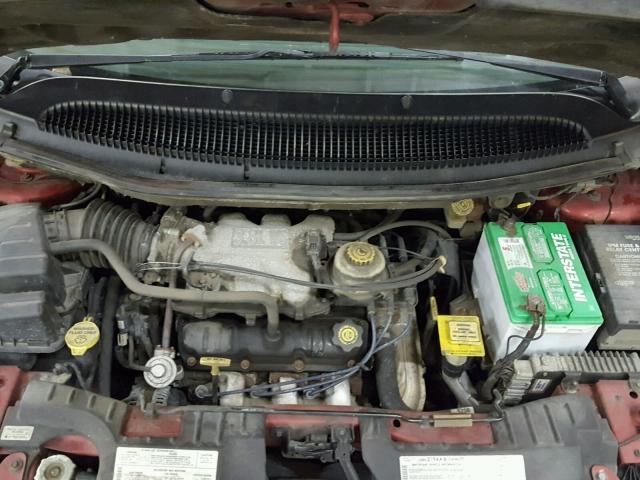 2C8GP64L11R263914 - 2001 CHRYSLER TOWN & COU RED photo 7