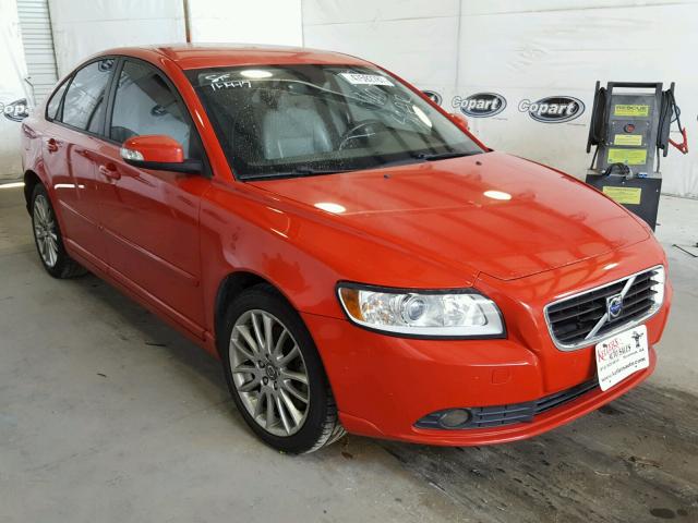 YV1382MSXA2498916 - 2010 VOLVO S40 2.4I RED photo 1