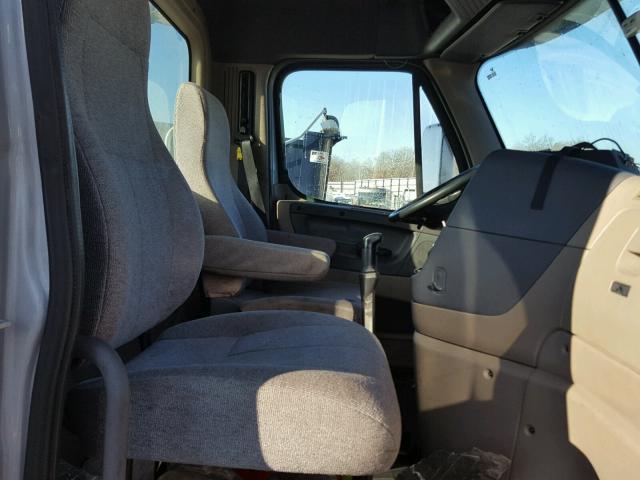 1FUJGEDV1ALAU2708 - 2010 FREIGHTLINER CASCADIA 1 GRAY photo 5