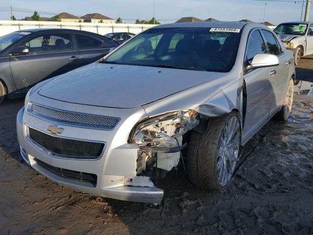 1G1ZC5E00AF323685 - 2010 CHEVROLET MALIBU 1LT 银色 照片 2
