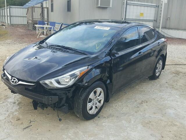 5NPDH4AE1GH781393 - 2016 HYUNDAI ELANTRA SE BLACK photo 2