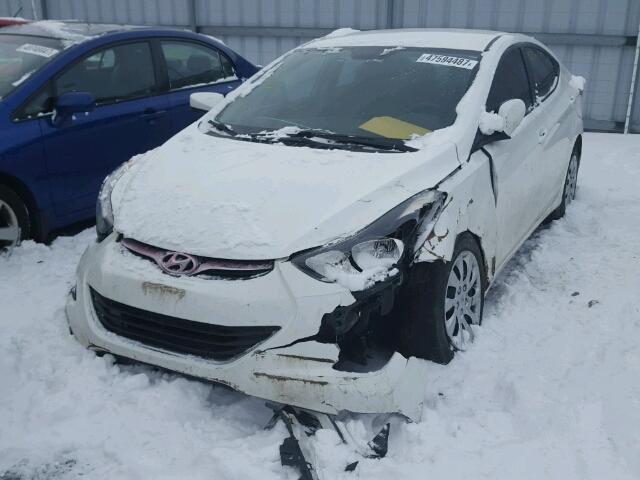 5NPDH4AE1DH350421 - 2013 HYUNDAI ELANTRA GL WHITE photo 2