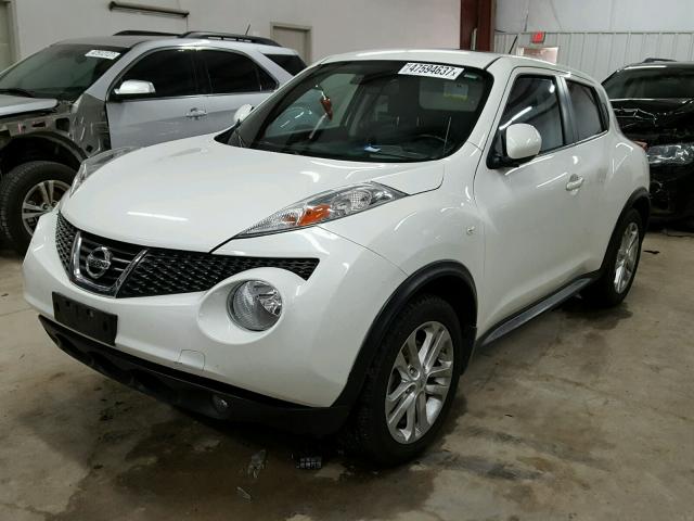 JN8AF5MV7DT214093 - 2013 NISSAN JUKE S WHITE photo 2