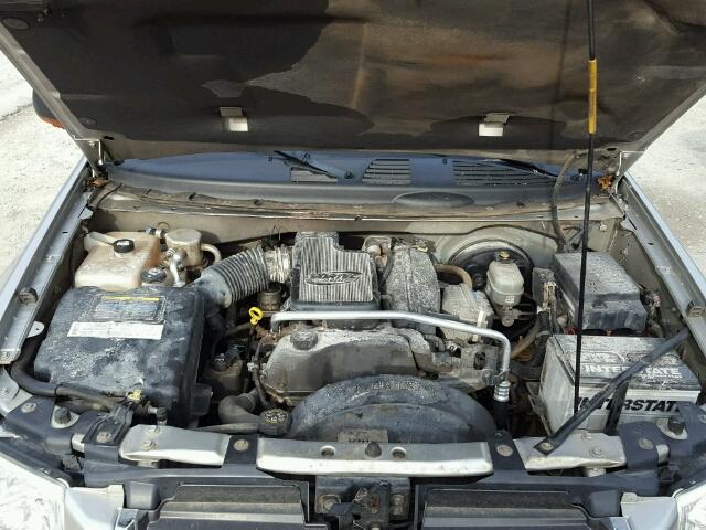 1GKDT13S542137316 - 2004 GMC ENVOY SILVER photo 9