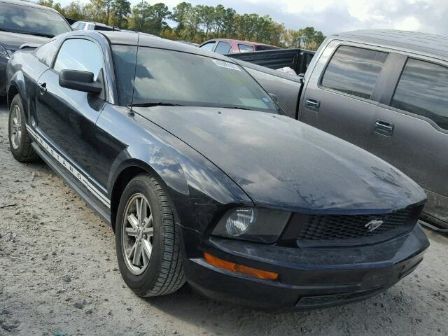 1ZVFT80N665134922 - 2006 FORD MUSTANG BLACK photo 1