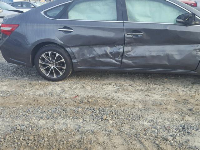 4T1BK1EB8HU259631 - 2017 TOYOTA AVALON XLE GRAY photo 9