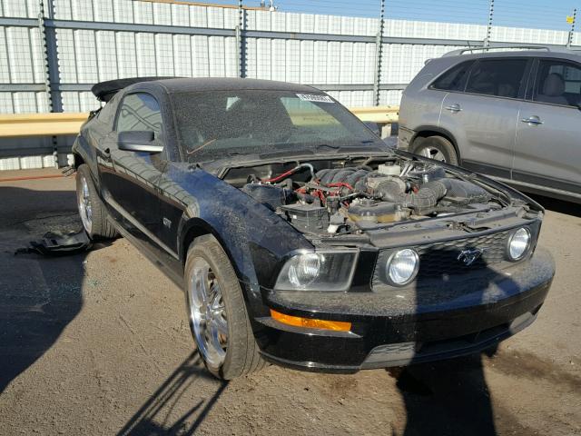 1ZVHT82H455246679 - 2005 FORD MUSTANG GT BLACK photo 1