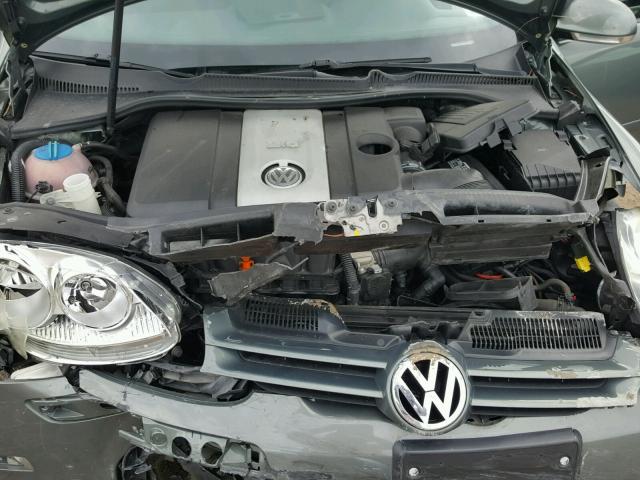 WVWDA71K68W211607 - 2008 VOLKSWAGEN RABBIT GRAY photo 7