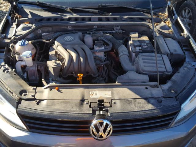 3VW2K7AJ2CM320759 - 2012 VOLKSWAGEN JETTA BASE GRAY photo 7