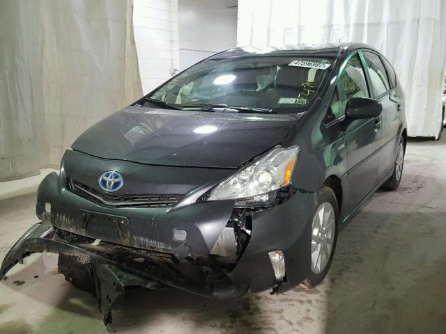 JTDZN3EU5D3266799 - 2013 TOYOTA PRIUS V GRAY photo 2