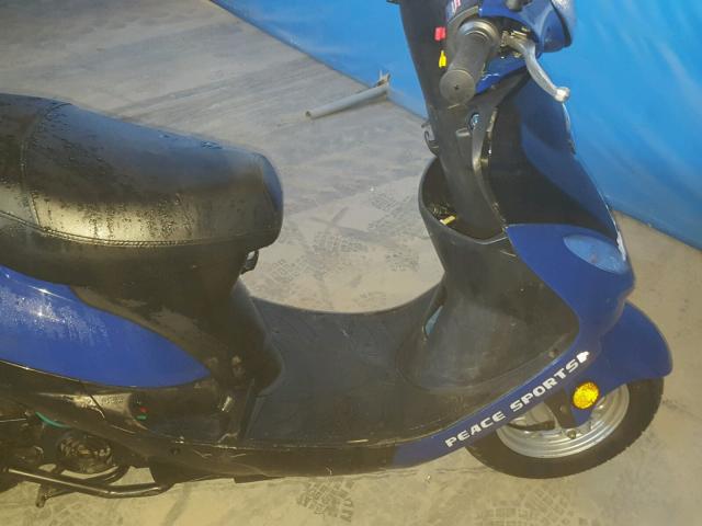 LT4Z1NAA3HZ000966 - 2017 OTHR MOPED BLUE photo 5