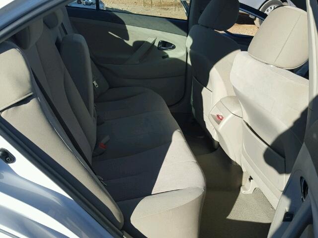 4T1BF3EK9BU726949 - 2011 TOYOTA CAMRY BASE WHITE photo 6