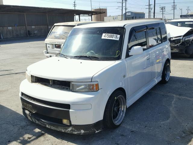 JTLKT334X64086889 - 2006 TOYOTA SCION XB Blanco foto 2