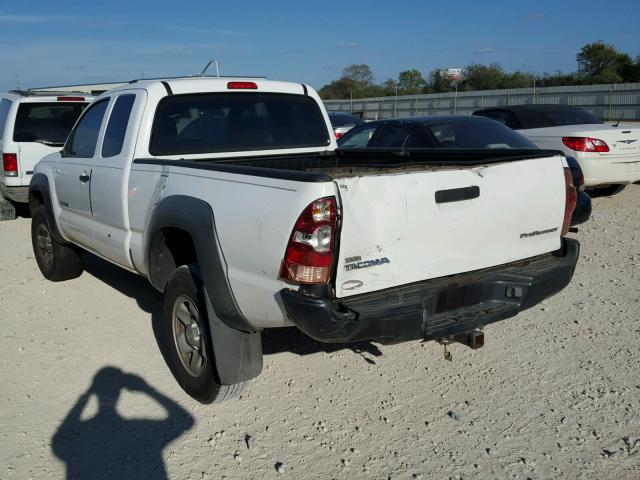 5TETX62N66Z274185 - 2006 TOYOTA TACOMA PRE WHITE photo 3